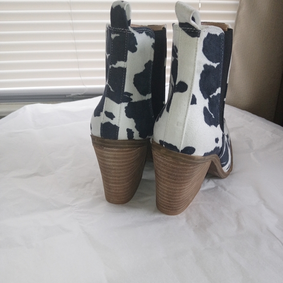 Cowhide western Kathaya style faux Suede shoe boot Size 8 - Picture 8 of 9